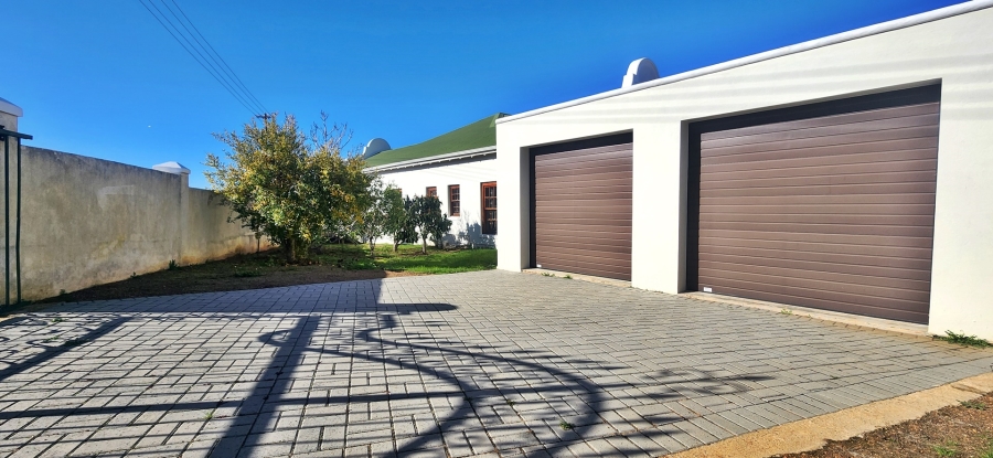 3 Bedroom Property for Sale in Bredasdorp Western Cape